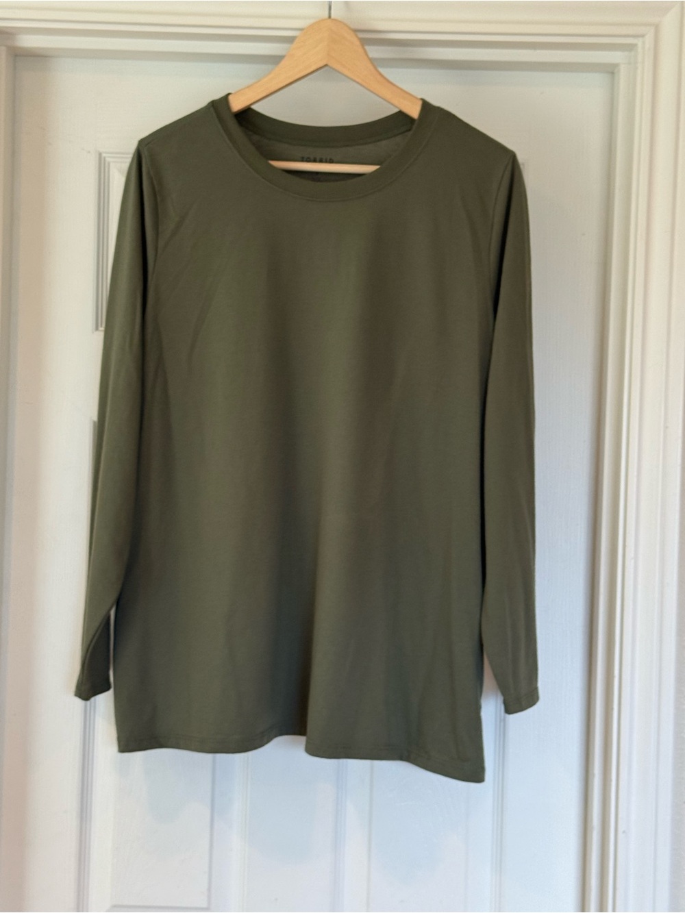 torrid sz2 Olive Crewneck Long-Sleeve Top